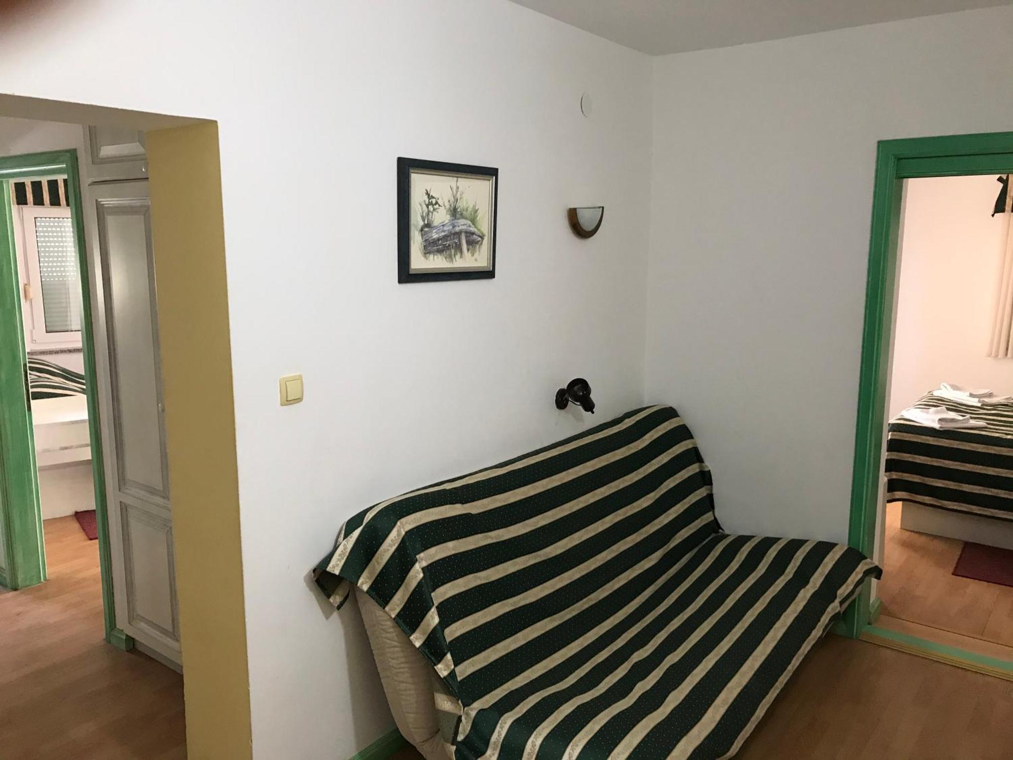 Pansion Dragica Apartment Rab Town Exterior photo
