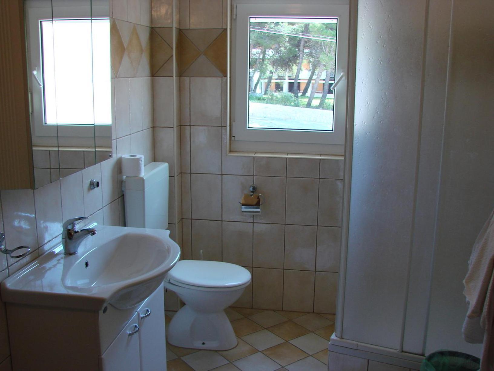 Pansion Dragica Apartment Rab Town Exterior photo